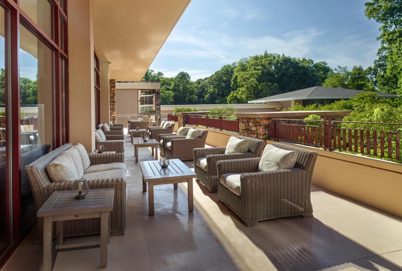 Emory Conference Center Hotel 4*