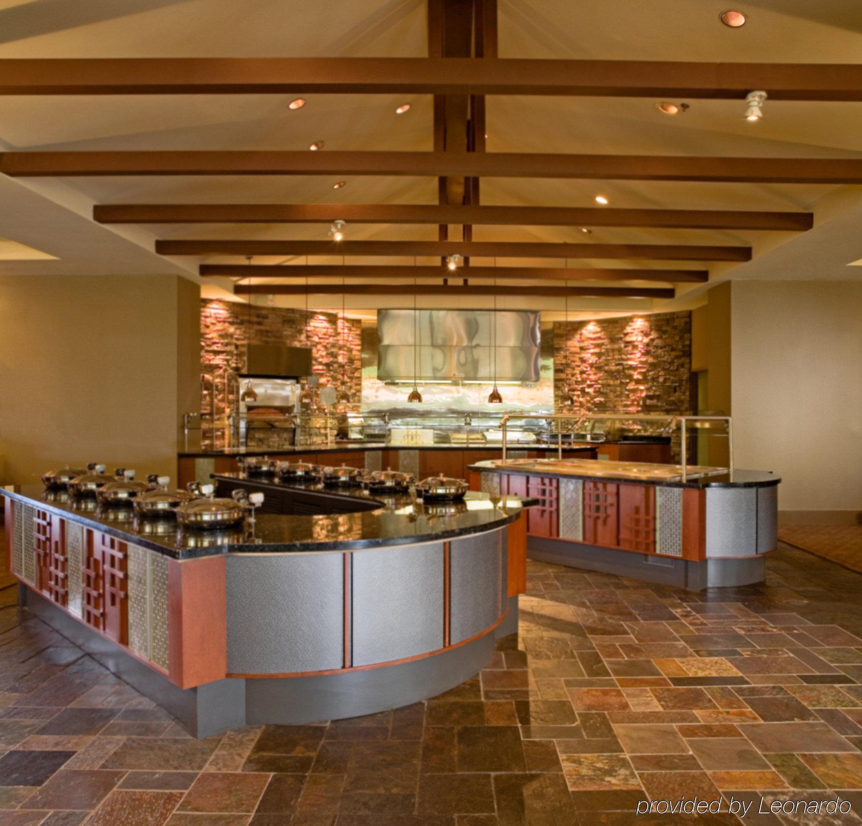 Emory Conference Center Hotel 4*